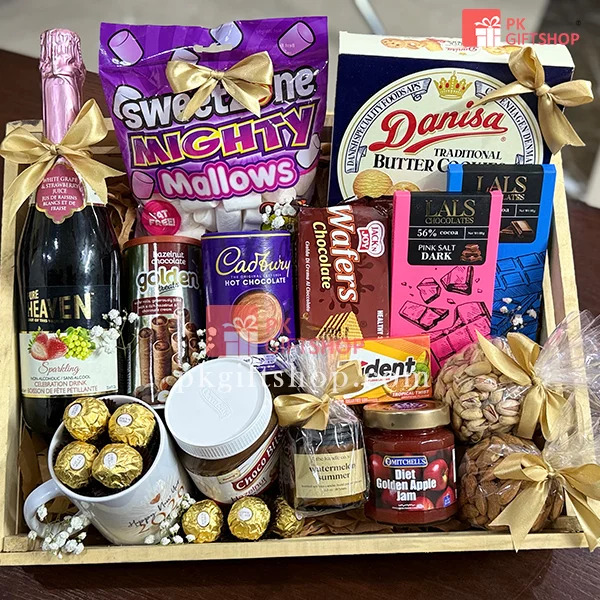 Send Gifts to Pakistan Same Day: Express Your Love Instantly