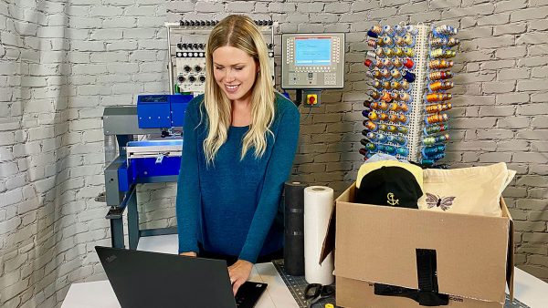 How Expert Digitizers Create High-Quality Custom Embroidery Designs