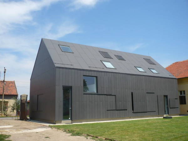 Building a Budget-Friendly Roof: Affordable Options for UK Homes