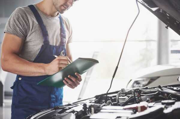 How to Choose the Right Mechanic for Your Vehicle Repairs